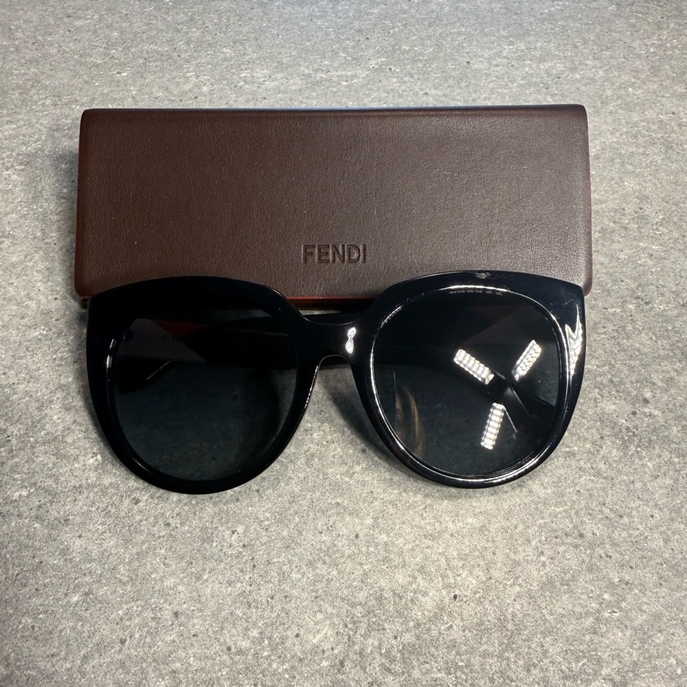 Fendi Glossy Black Sunglasses
